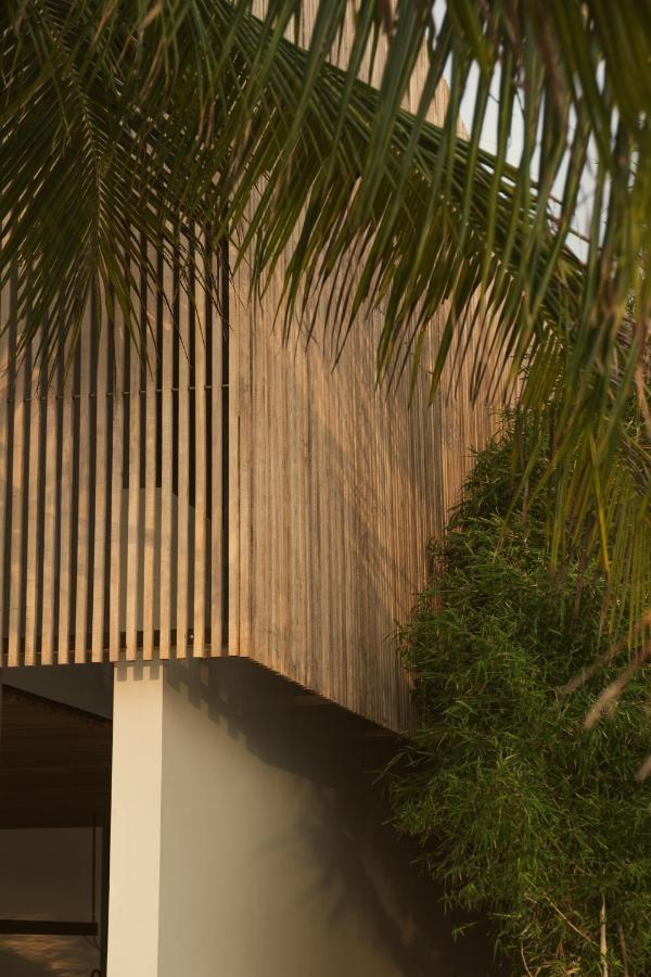 Innit Lombok Ekas Exterior photo